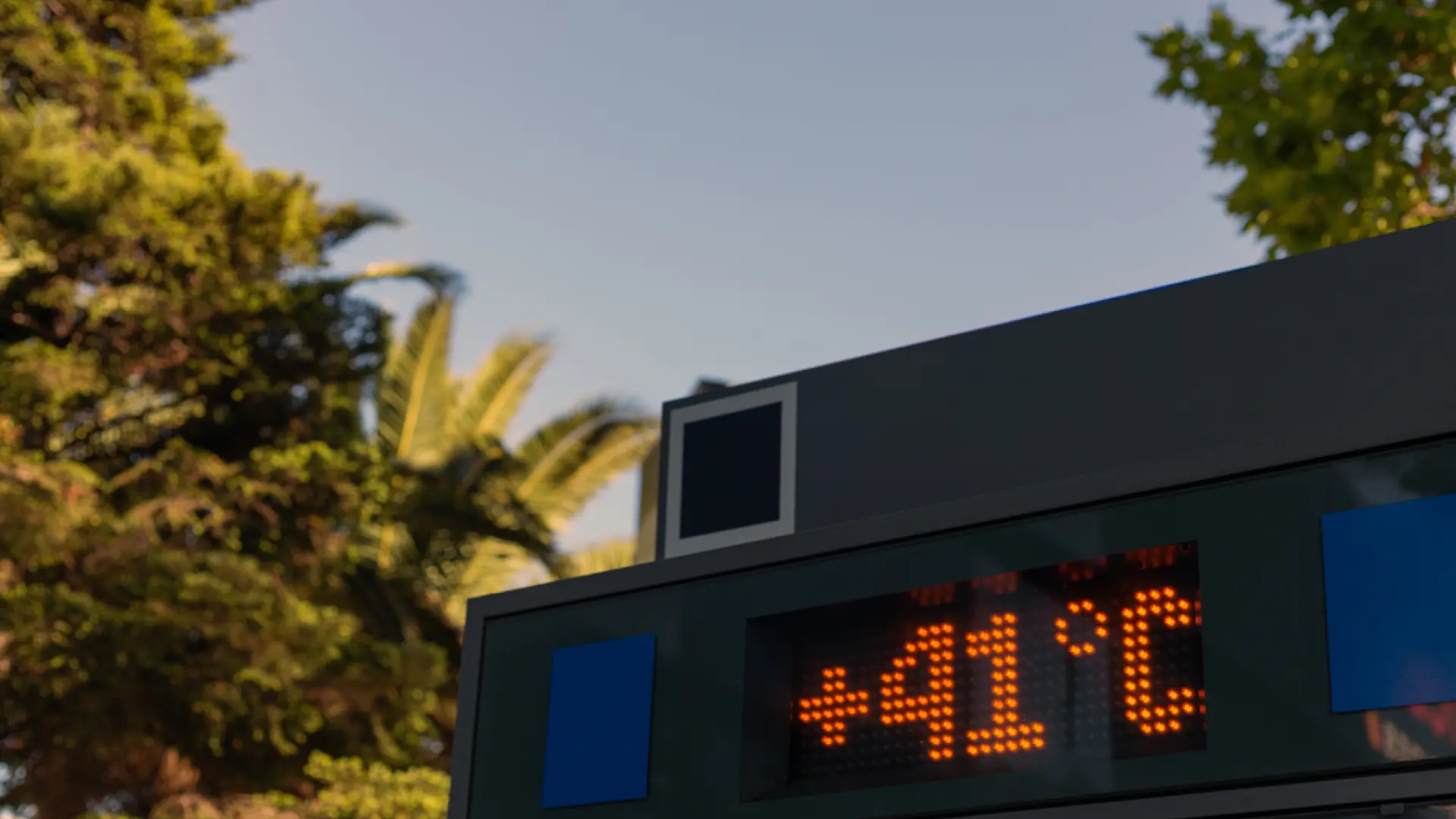 Las olas de calor como la que afecta a España aumentan el riesgo de infarto en adultos jóvenes, según un estudio