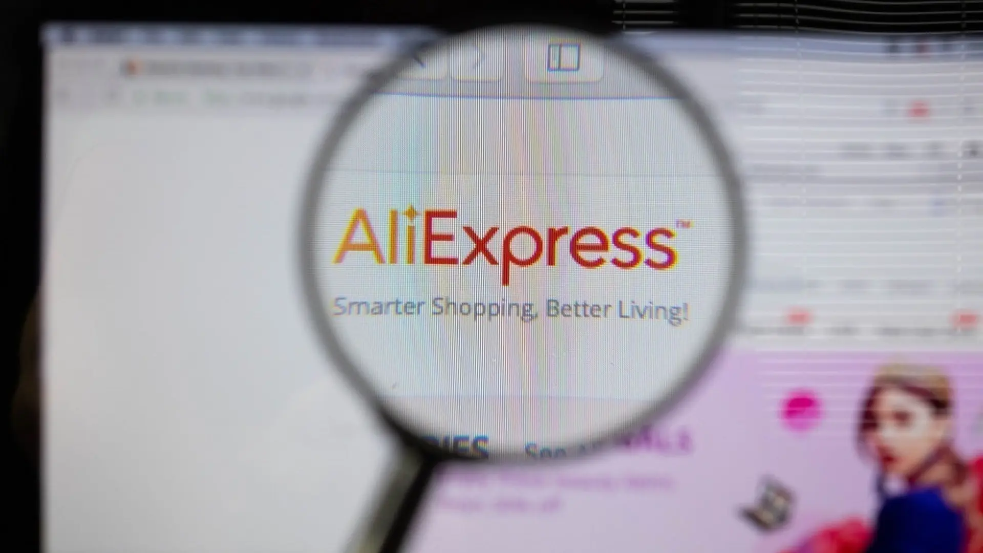 Bruselas se plantea multar a AliExpress por saltarse las normas sobre productos ilegales