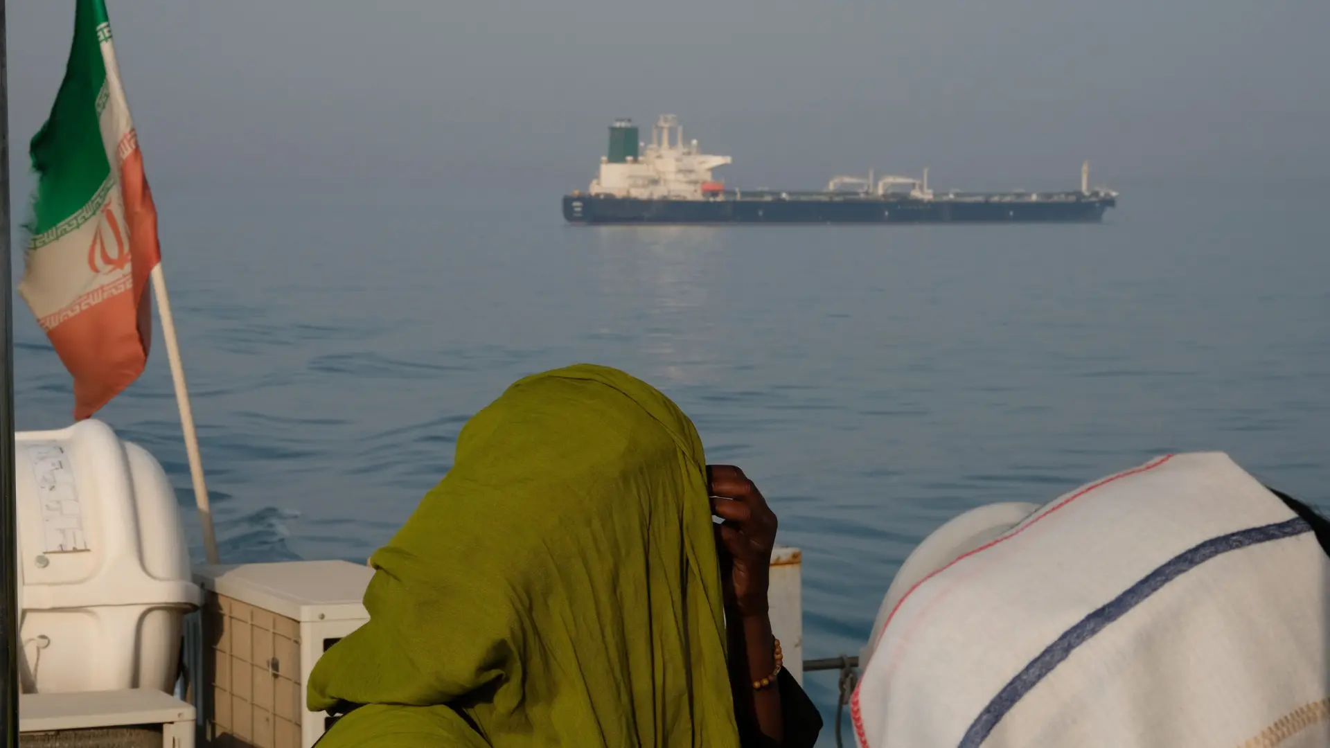 Un error en la ruta de navegación provocó el choque entre el petrolero y otro buque en el mar de Omán