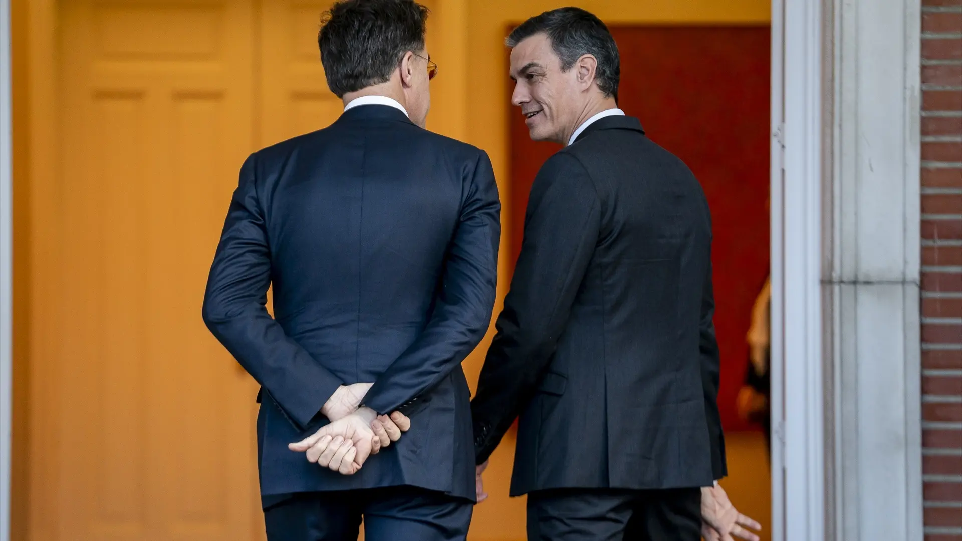 Malestar en la OTAN por el 'no' de España al 5%: "No son posibles exclusiones y puede hacer descarrilar la cumbre"