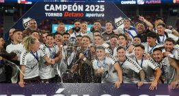 Platense viajó a Santiago decidido a ser campeón, se comió a otro grande y consiguió lejos de su casa lo que nunca había logrado en 120 años