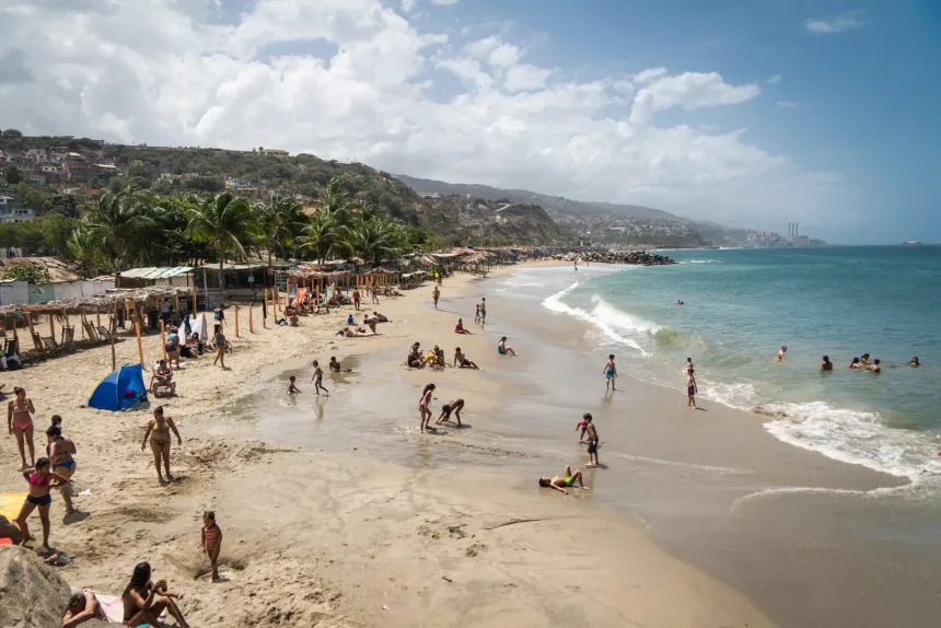 Domingo de playa: lo que antes era normal, hoy es un lujo en Venezuela