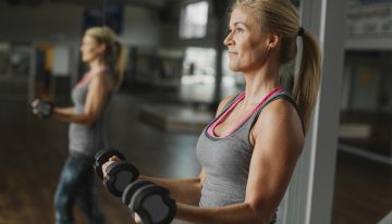 Marimi García, entrenadora: «Entrenar fuerza es un seguro de vida; si no lo haces, te sentirás más torpe a los 60 años»