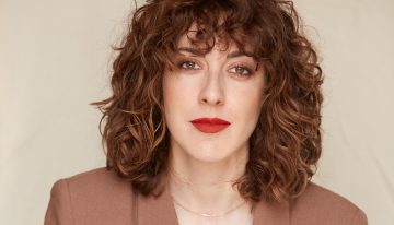 Raquel Álvarez, maquilladora de Chanel: «El bronceador en crema aporta buena cara instantánea en verano, se aplica con los dedos y sirve como sombra de ojos»