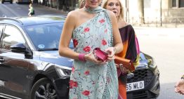 La invitada más elegante de una boda madrileña lució un espectacular vestido de Mango inspirado en un mantón de Manila
