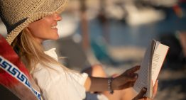 Un verano bien leído: nuestra experta en libros elige las lecturas que harán que tus vacaciones sean sublimes