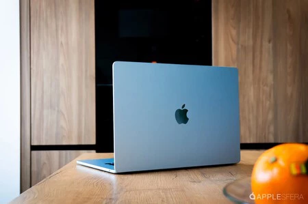 Macbook