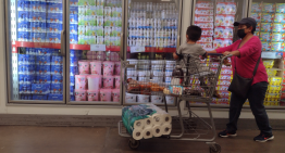 Confianza del consumidor cae 1.1 puntos en junio