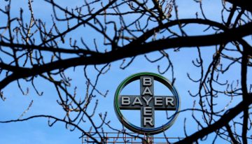 FDA retrasa decisión sobre nuevo fármaco de Bayer para la menopausia