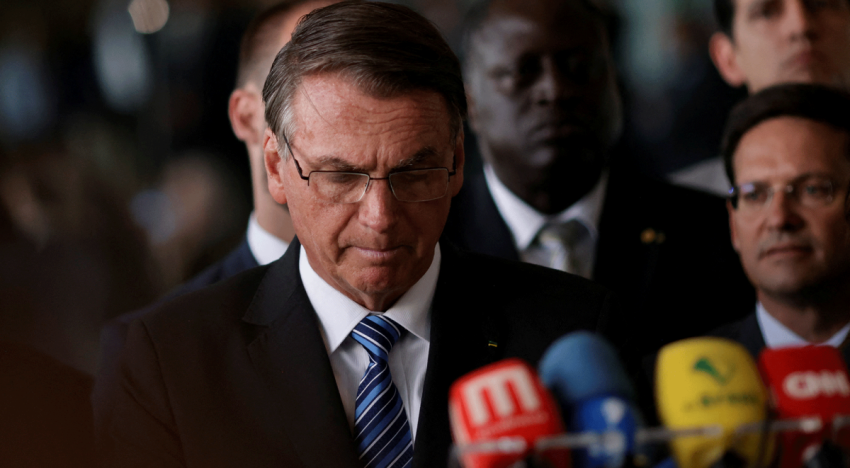 La corte brasileña descarta por ahora la prisión preventiva de Bolsonaro