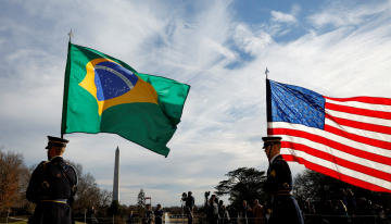«Empeñado» en revertir aranceles, vicepresidente de Brasil conversa con EU