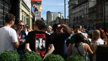 Oasis arranca su gira de regreso en Cardiff