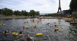París reabre el Sena para los bañistas más de un siglo después