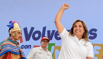 Izquierda peruana busca revocar aumento salarial del 120% que se otorgó Dina Boluarte