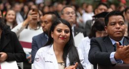 Mario Delgado destaca esfuerzo de 1,207 egresados de la educación en línea por su compromiso y dedicación
