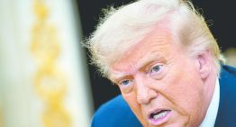 D. Trump dice que no planea despedir a Powell de la Fed