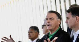 Aumenta presión en Brasil contra Bolsonaro, lo obligan a llevar tobillera electrónica