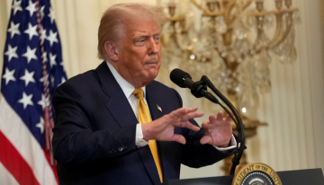 Trump ve 50% de posibilidades de alcanzar acuerdo arancelario con la UE