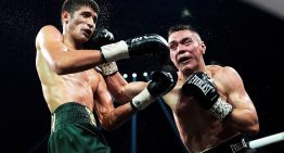 Sebastian Fundora fue un infierno para Tim Tszyu, que terminó noqueado de pie, tras una batalla de golpes, destrucción y sangre