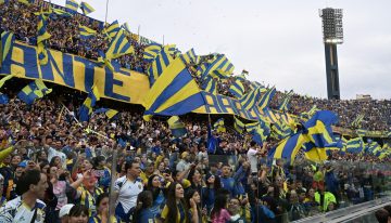 Los hinchas visitantes vuelven a la Liga Profesional en el AMBA después de 12 años: qué partido es el elegido y las medidas que se implementarán