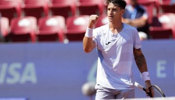 Ugo Carabelli se metió en semis del ATP 250 de Umag y se garantizó un lugar en el top 50