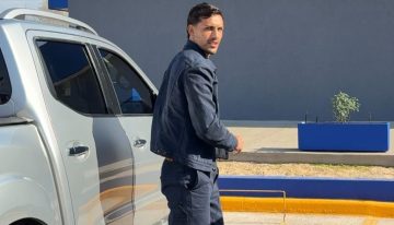 Leandro Paredes llegó y ya revoluciona el Mundo Boca: el abrazo con Riquelme y el calor de los hinchas