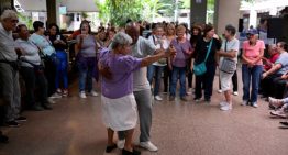 Reuters: Club Tobías, la alternativa bailable de los abuelitos solitarios en Venezuela