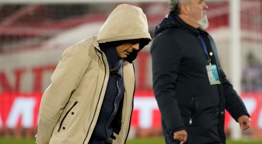 El cortocircuito entre Russo y Merentiel desnudó el caos que vive Boca: las internas en el vestuario, el referente apuntado y ¿el DT con los días contados?