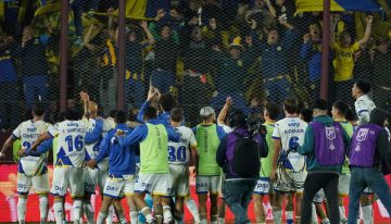 Cómo fue la vuelta de los visitantes en Lanús vs Rosario Central: el folclore de antaño, barras, insultos a Tapia y un grito repudiable