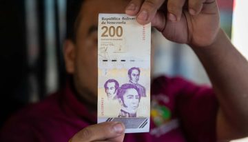 Mientras el dólar BCV se dispara, el chavismo presume «fortaleza» del bolívar