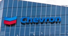 Chevron entregaría porcentaje de su producción petrolera al régimen de Maduro como parte del acuerdo, según Bloomberg