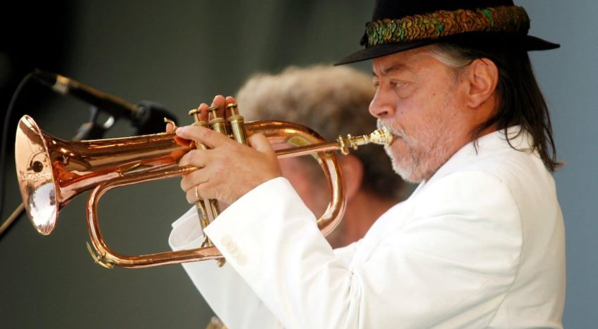 Murió el músico y compositor de jazz Chuck Mangione en Nueva York
