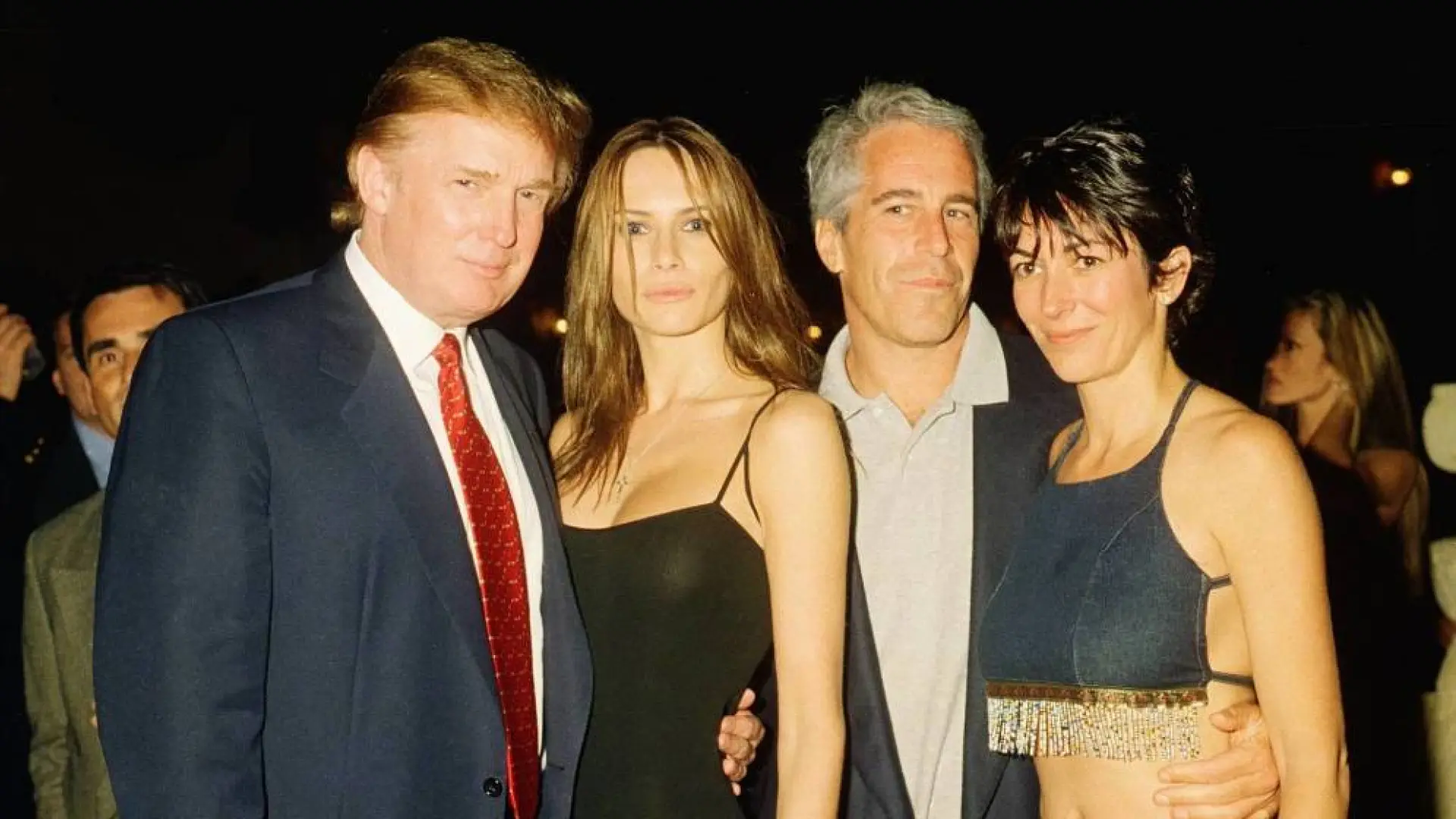 Trump pide que la fiscal general publique "lo que considere creíble" sobre el caso Epstein