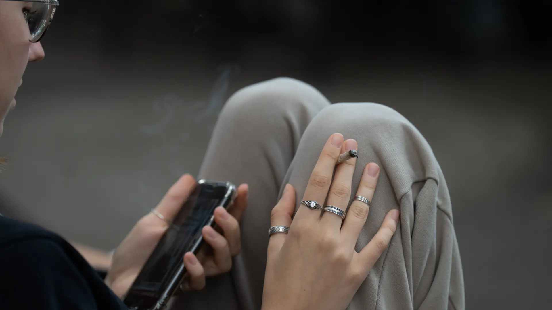 Bruselas plantea subir el impuesto al tabaco: los precios por paquete se elevarán dos euros