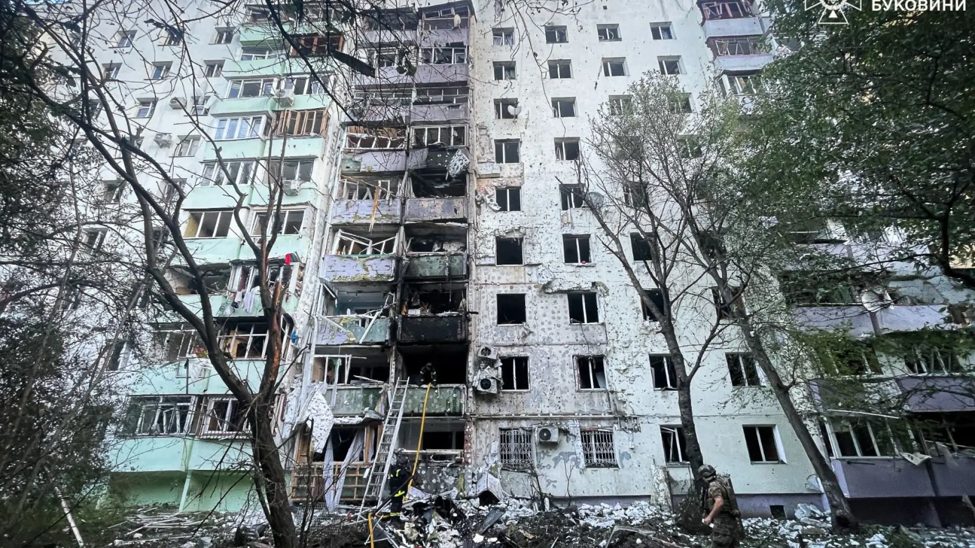Dos muertos y 20 heridos en Ucrania tras un ataque masivo ruso con casi 600 drones y 26 misiles