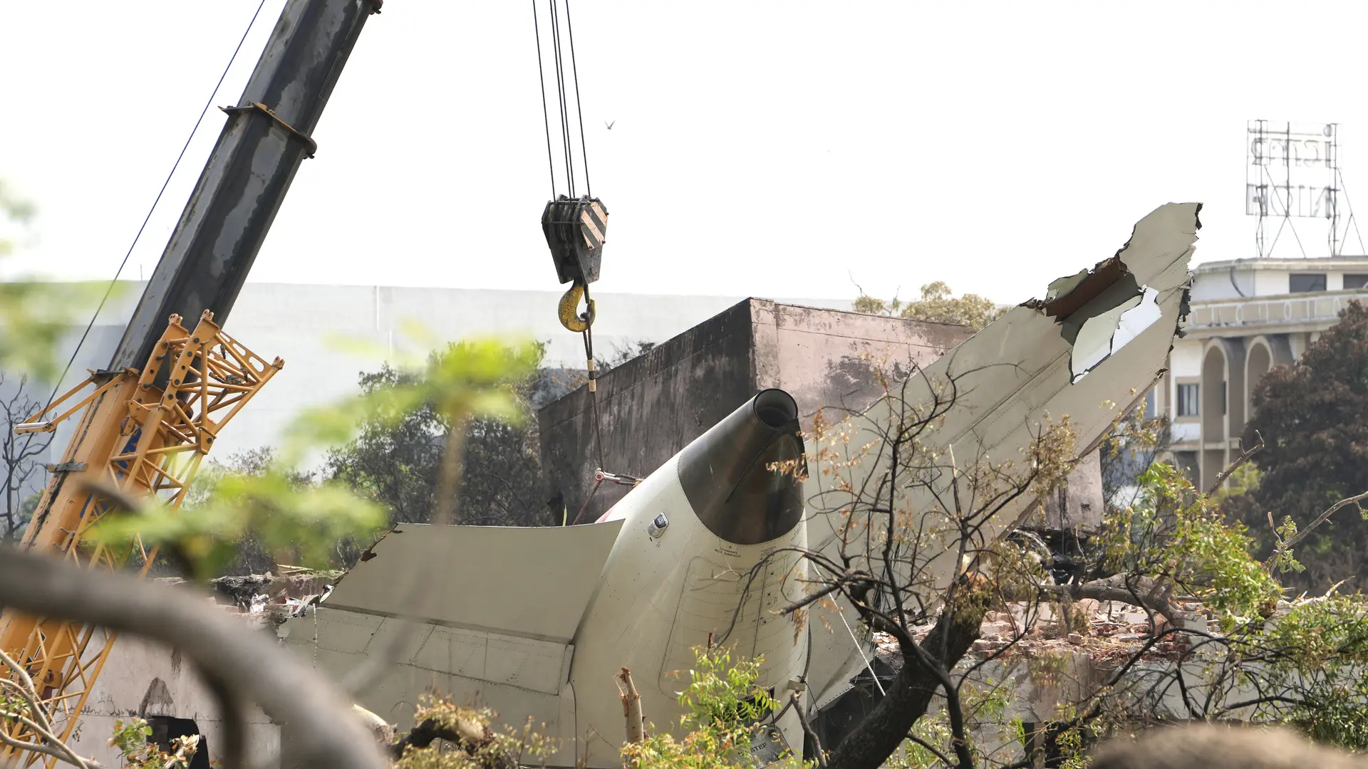 Un fallo en el suministro de combustible provocó el accidente de Air India que causó 260 muertos