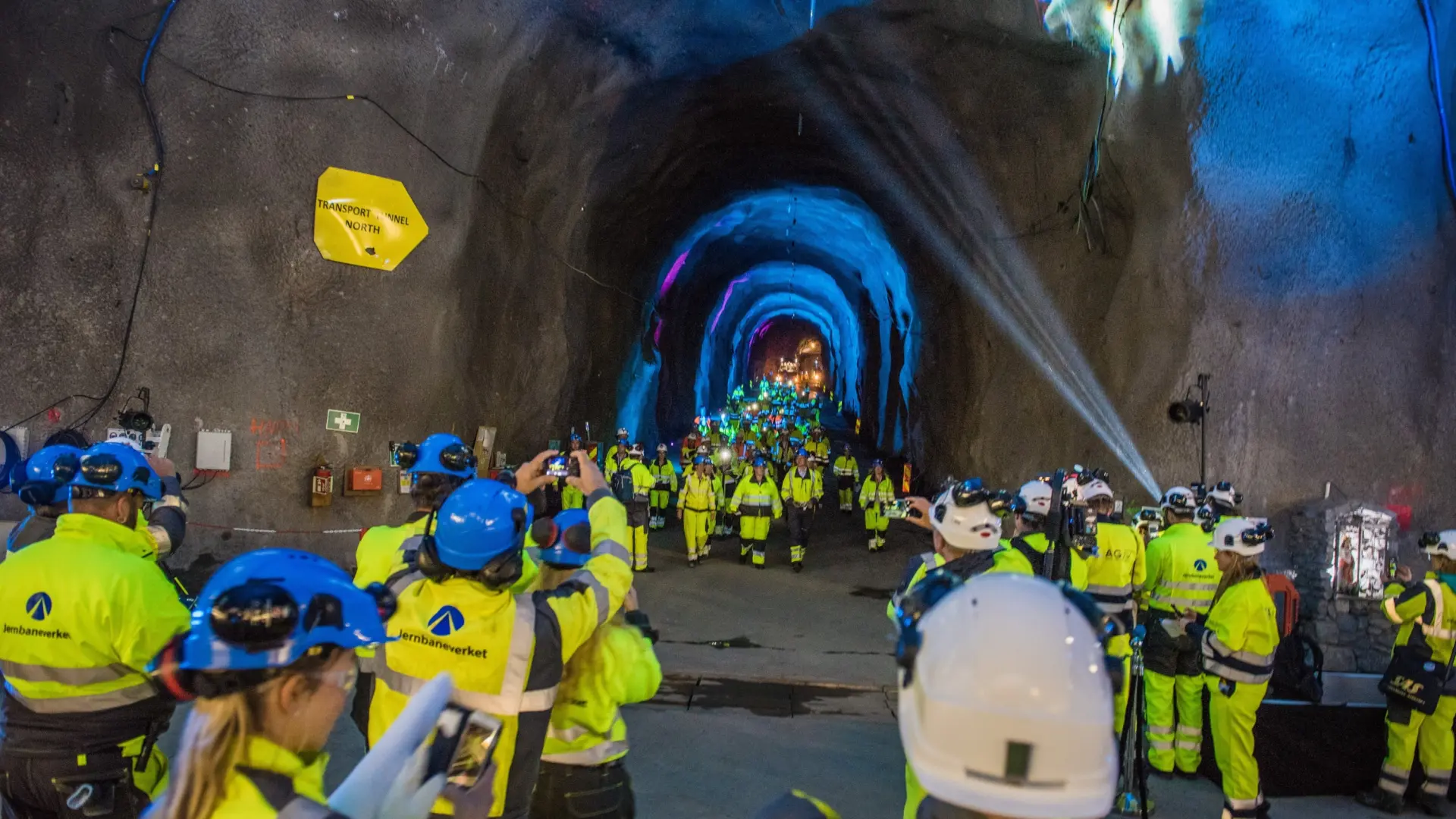 Una autopista de récord bajo el mar: el túnel submarino más largo y profundo del mundo estará en Europa