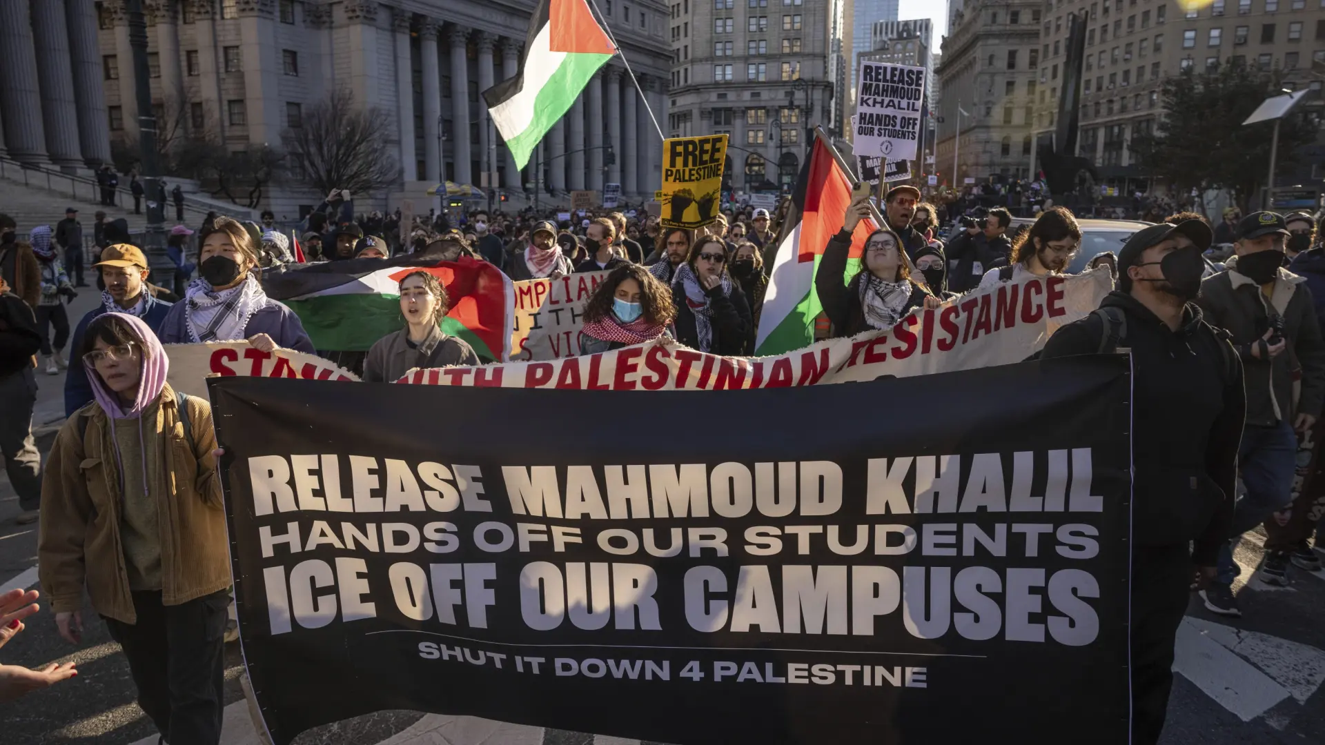 El activista palestino encarcelado por agentes migratorios demanda a EEUU por 20 millones de dólares