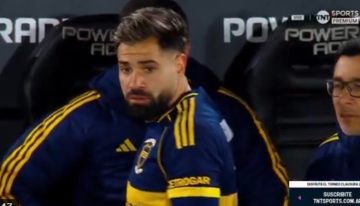 Papelón en Boca: Merentiel no sabía que había sido reemplazado y el equipo de Russo salió a jugar con 12 el segundo tiempo