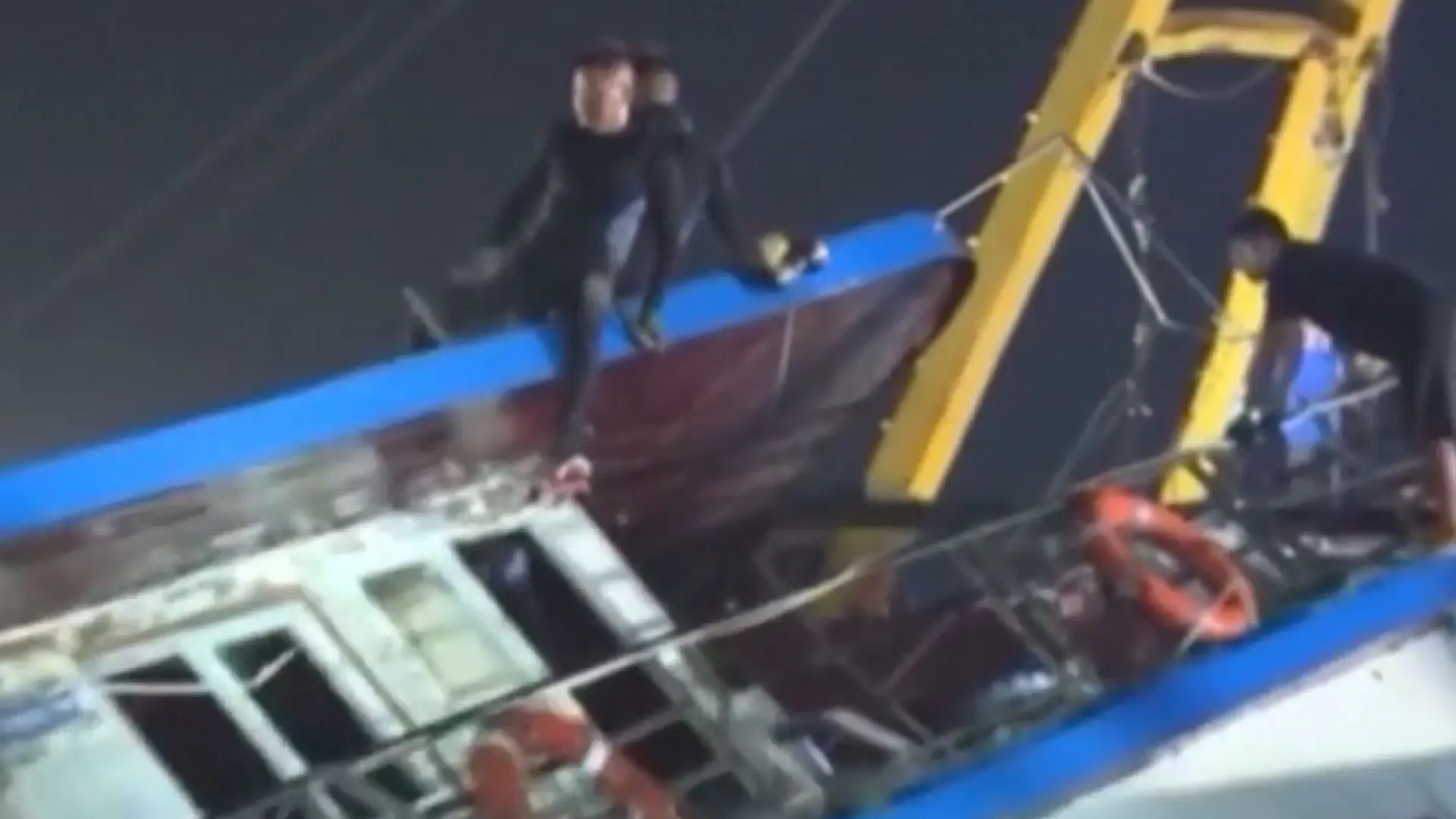 Así fue el dramático naufragio de un barco turístico que ha causado decenas de muertos en Vietnam