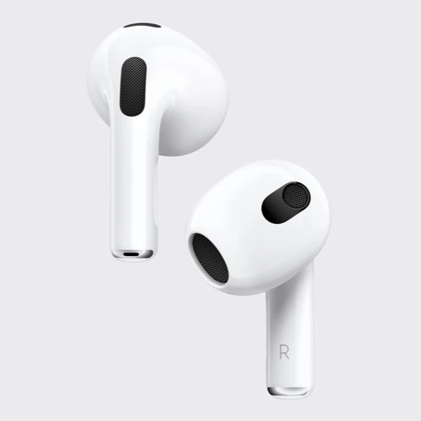 Apple AirPods 3ª Generación con Estuche de Carga Lightning