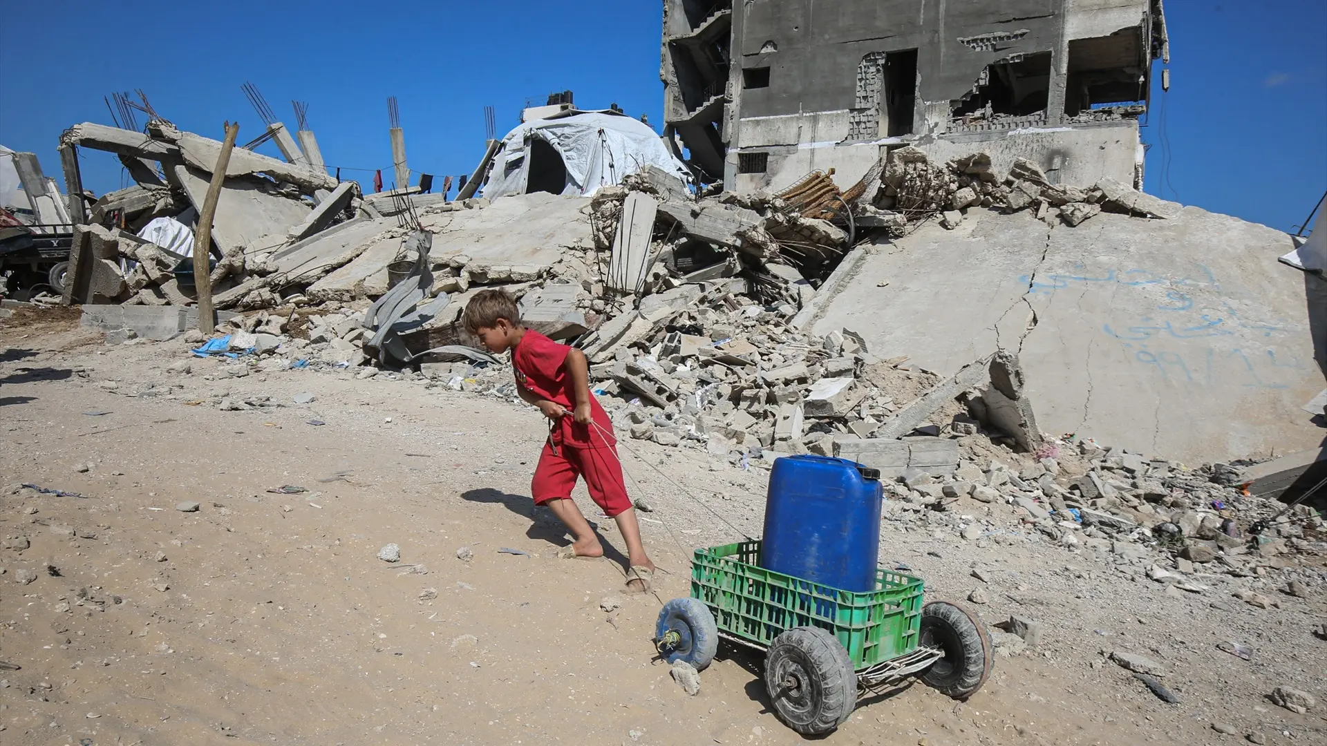 La UE e Israel pactan un aumento de la ayuda humanitaria para la población gazatí y la apertura de corredores en Egipto y Jordania