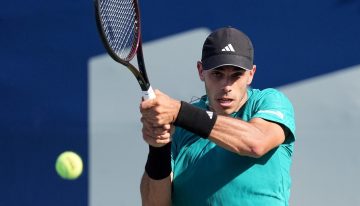 Fran Cerúndolo le ganó en sets corridos a Etcheverry y se quedó con el duelo argentino en el Masters 1000 de Toronto