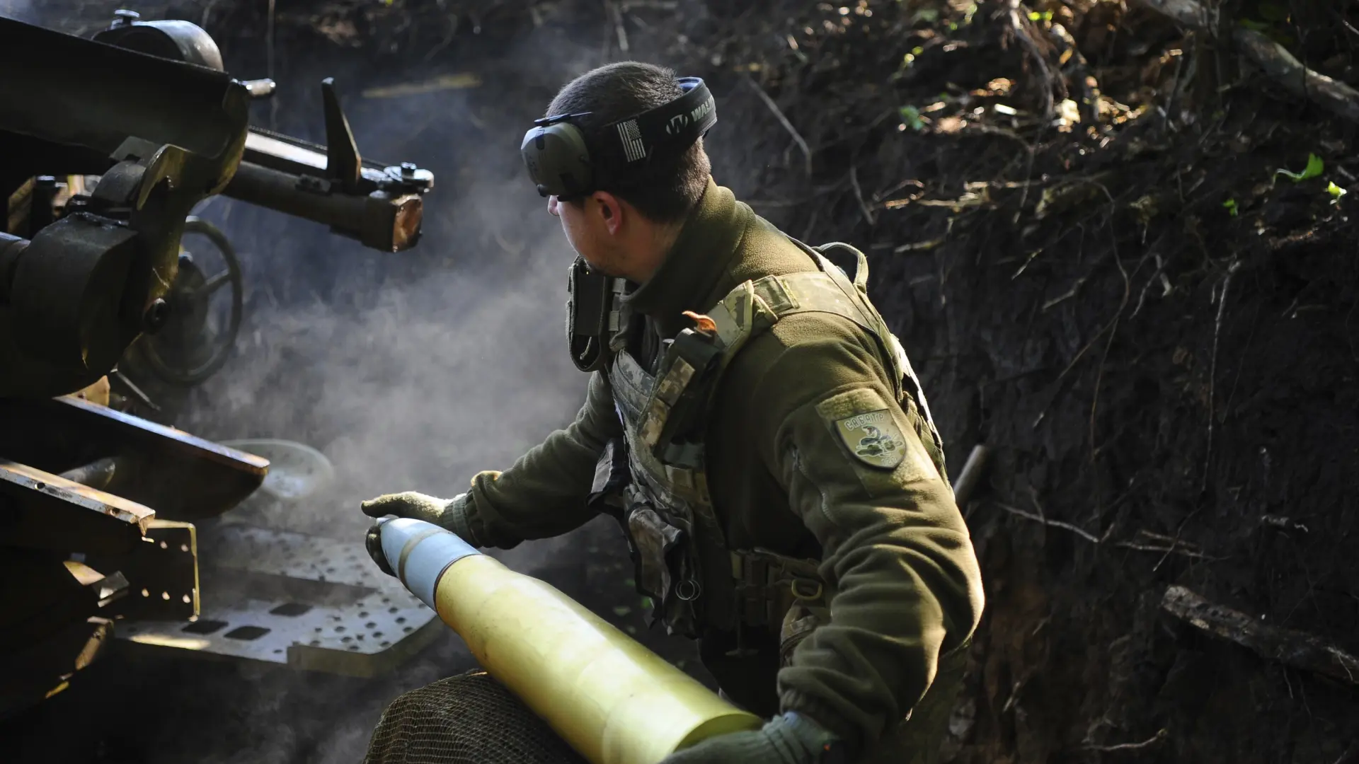 Estados Unidos suspende el envío de armas clave a Ucrania y Moscú celebra que la medida "acerque el final" de la invasión