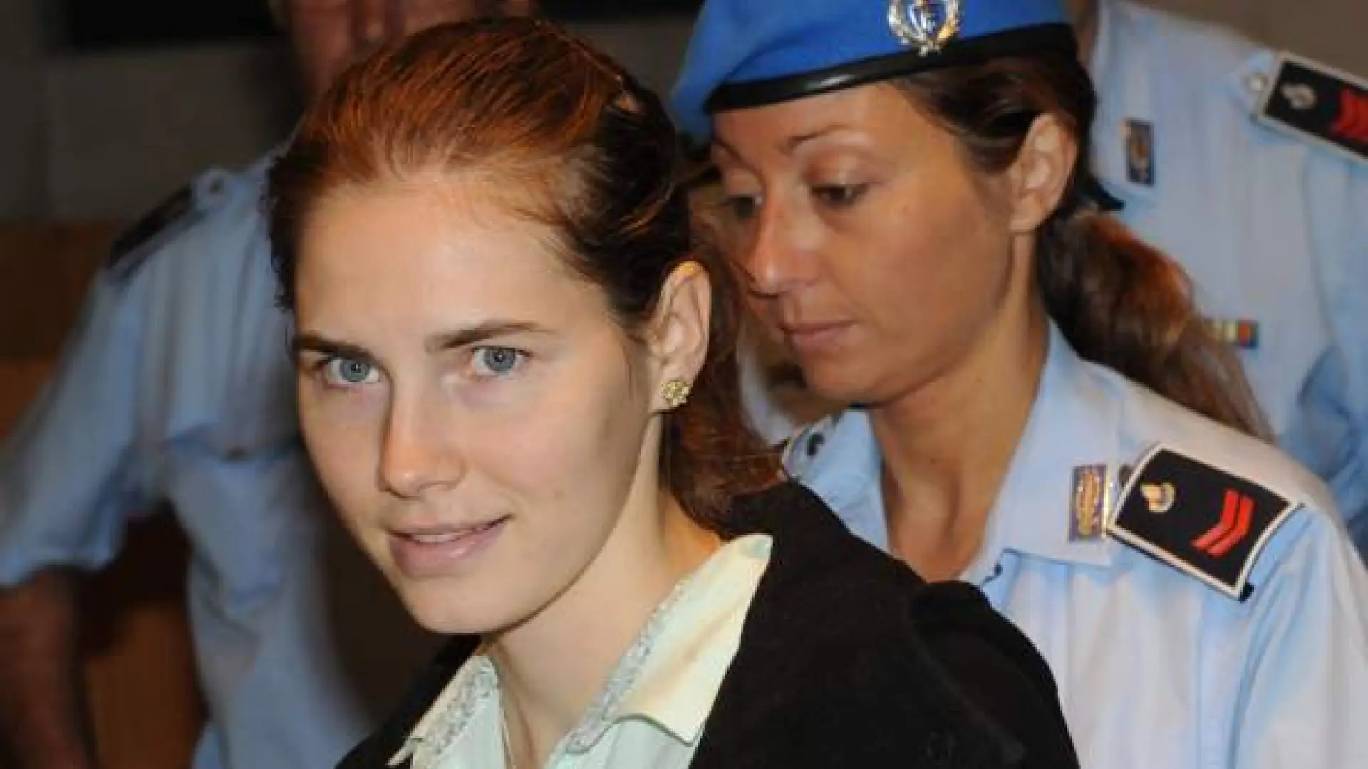La 'retorcida' historia de Amanda Knox, la estudiante estadounidense acusada de un crimen que nunca cometió