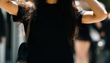 Mireia Fernández, experta en dermocosmética: «reaplicar el fotoprotector es vital, pero si no quieres arruinar tu maquillaje, hazlo con esta técnica»