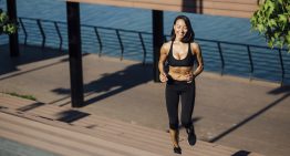 Stephanie Estima, experta en metabolismo femenino: «Perderás el tiempo haciendo estos ejercicios que, sin embargo, ves en las redes sin parar»