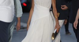 La reina Letizia apuesta todo al blanco en la clausura de uno de sus actos preferidos en Mallorca