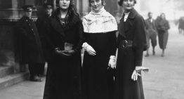 La vida de las seis hermanas Mitford, las aristócratas británicas rodeadas de escándalos,  en una serie de Movistar Plus+