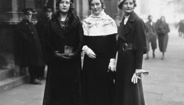 La vida de las seis hermanas Mitford, las aristócratas británicas rodeadas de escándalos,  en una serie de Movistar Plus+
